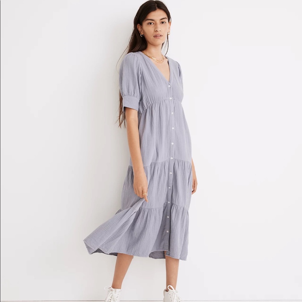 Madewell. Lightspun Button-Front Tiered Midi Dress. Size 2.